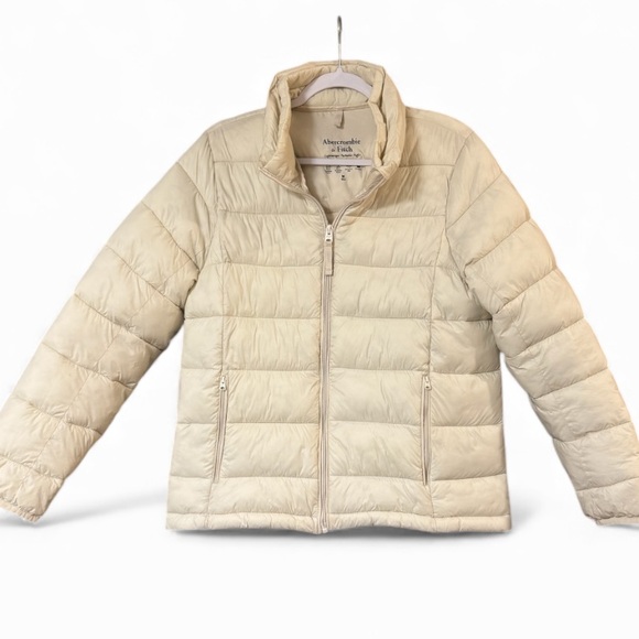 Abercrombie & Fitch Jackets & Blazers - Abercrombie & Fitch • Lightweight Packable Puffer Jacket